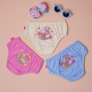 Calcinha básica infantil.